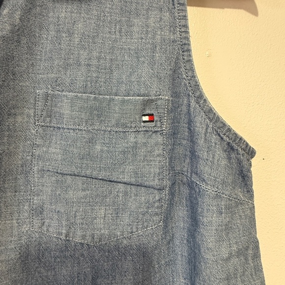 Tommy Hilfiger Blue‎ Denim  Sleeveless Button up Blouse - Picture 4 of 7